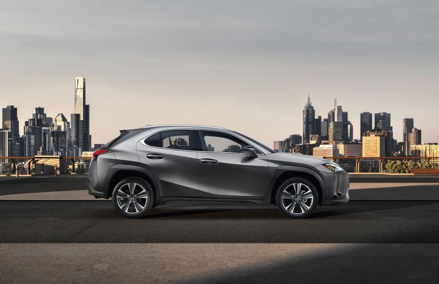  Lexus UX200 2018 года  (WW) (фото 4 из 11)